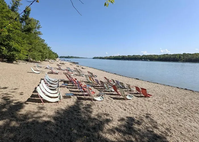 Next To The Danube River Apartmán